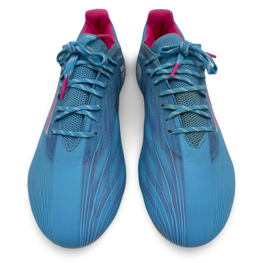 حذاء ليونيل ميسي Adidas X Speedflow.1 في مباراة 2021/22