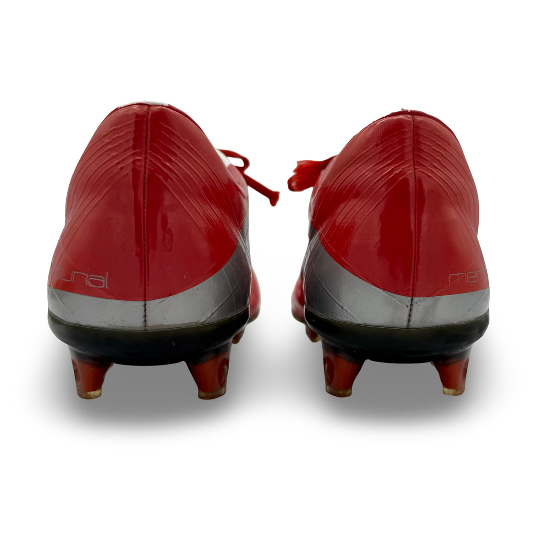 Zlatan Ibrahimović Match Worn, 4 Goals Scored, Nike Mercurial Vapor Superfly I - 2008/09