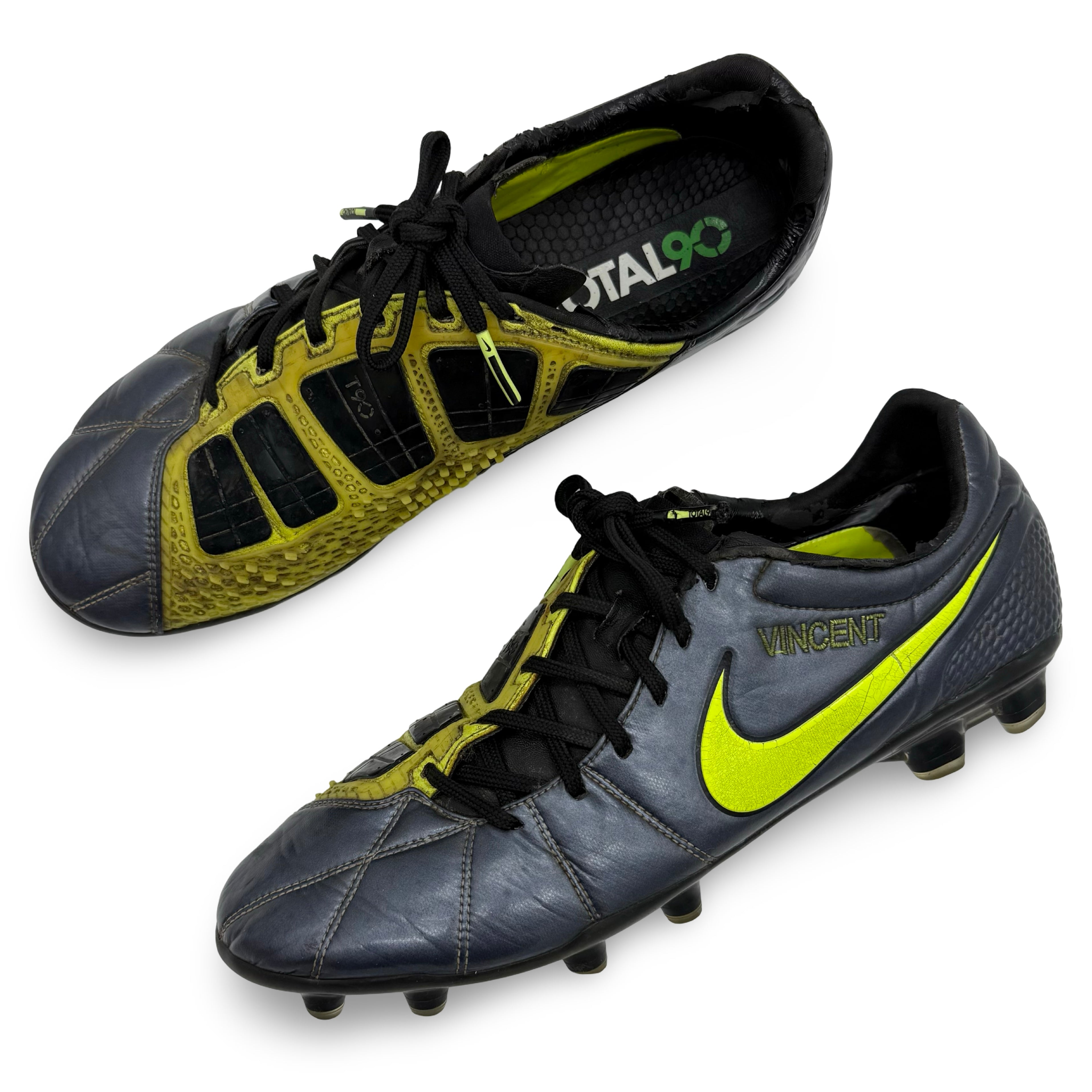 t90 nike cleats