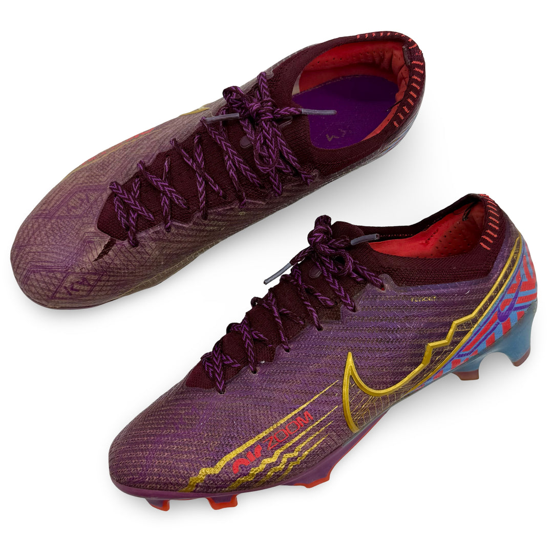Alejandro Garnacho Match Worn, 2 Goals & 4 Assists (inc. 1st in Premier League 1st for MUFC), Photo-Matched Nike Air Zoom Mercurial Vapor 15 Elite KM - 2022/23