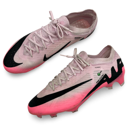 萨维尼奥比赛穿着，进了 1 个球，照片匹配的 Nike Mercurial Vapor 15 Elite - 2024 年美洲杯