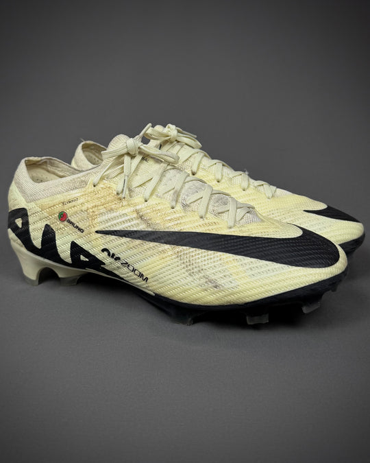 Bruno Fernandes | Match-Worn Boots | 2023/24 | 1 Assist | Manchester United