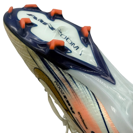 Bruno Fernandes | Match-Worn Boots | Photo-Matched | 2024/25 | 2 Goals | 1 Assist | Manchester United