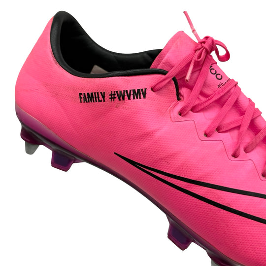 Willian Match Worn, 1 Goal Scored Nike Mercurial Vapor X - 2015/16