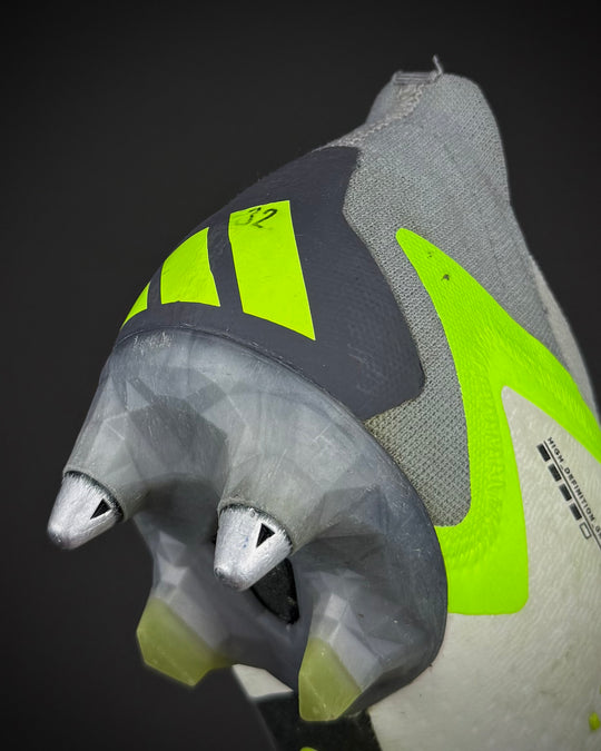 Máximo Perrone | Match-Worn Boots | 2023/24 Pre-Season | Manchester City