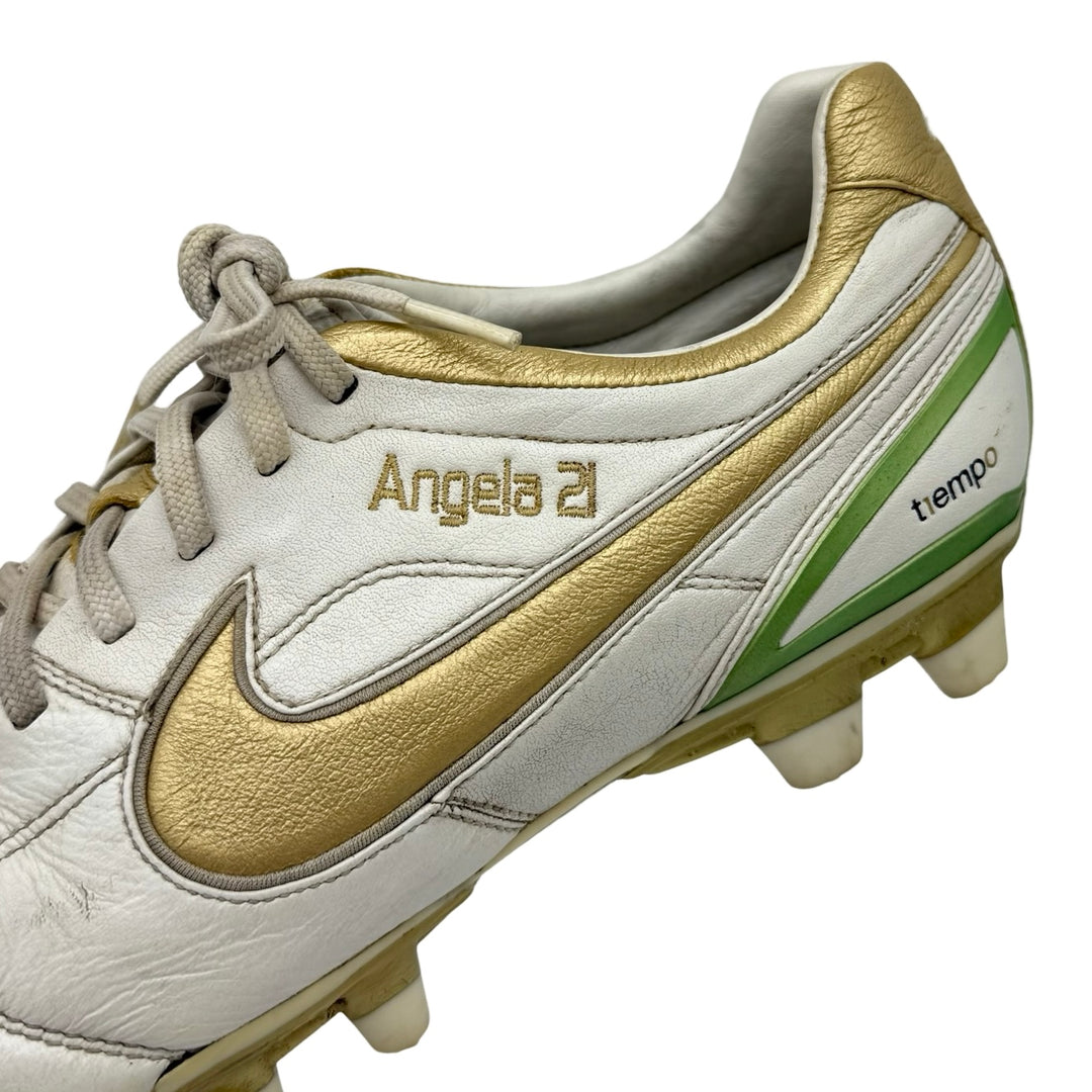 Nike Tiempo Air Legend, usada por Andrea Pirlo en partidos, 1 gol y 3 asistencias, doble firma y fotocombinada - 2007/08