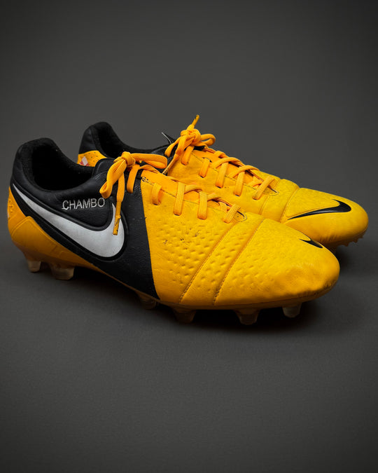 Alex Oxlade-Chamberlain | Player-Worn Boots | 2012/13 | Arsenal