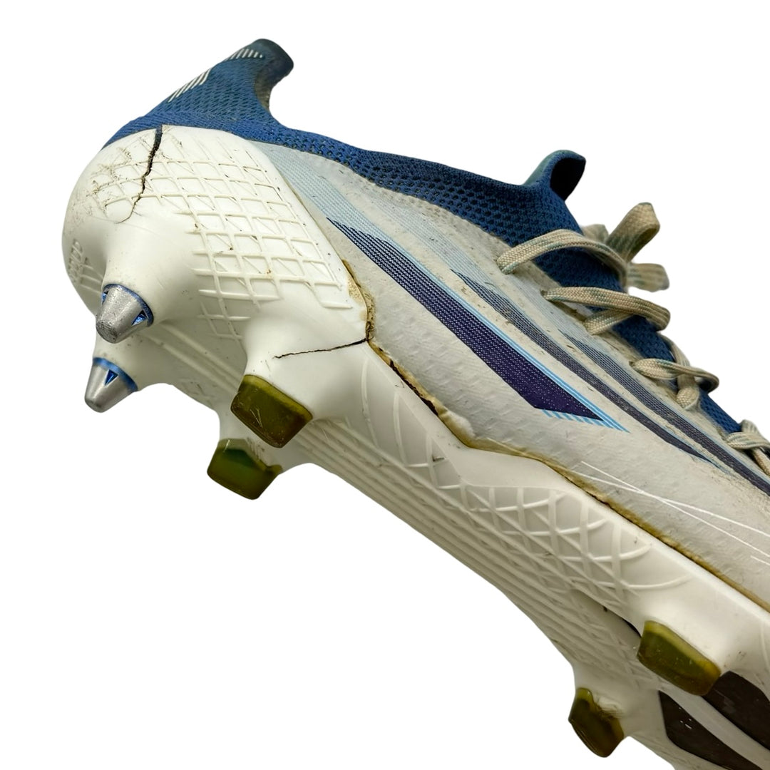 Aaron Wan-Bissaka | Match-Worn Boots | Photo-Matched | 2021/22 | 2022/23 | Carabao Cup | FA Cup Final | 17 Clean Sheets