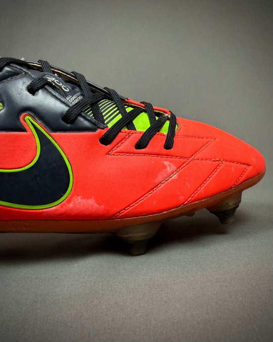 Paul Scholes | Match-Worn Boots | 2012/13 | Manchester United | Final Career Season