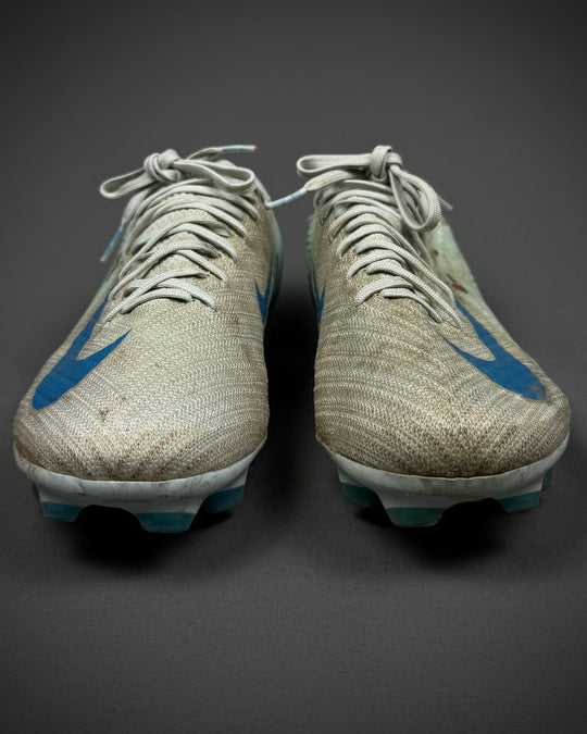Bruno Fernandes | Match-Worn Boots | 2024/25 | 2 Assists | Manchester United & Portugal