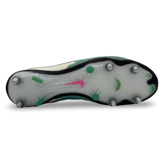 Andy Robertson | Match Worn | 2022/23 | Nike Phantom GX Elite