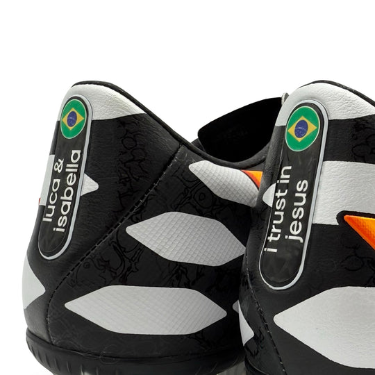 Kaká Match Issued Adidas Predator Instinct - 2014 FIFA World Cup