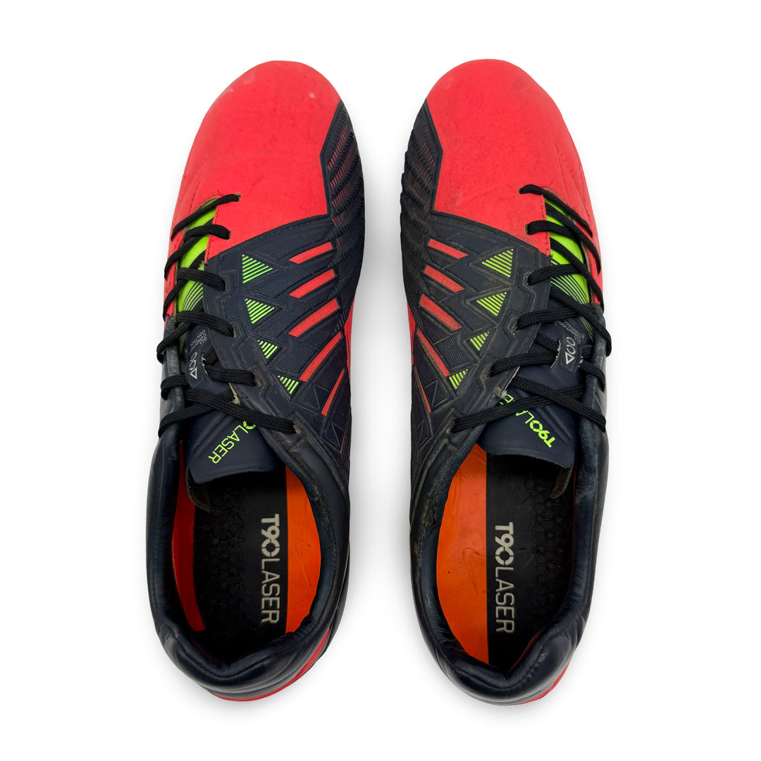 Paul Scholes | Match Worn | Photo-Matched | 2012/13 | 1 Assist | Nike T90 Laser IV