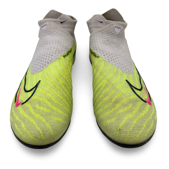 Nathan Aké Match Worn, 1 Goal Scored, Photo-Matched Nike Phantom GX Elite - 2022/23 Treble Season