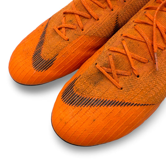 Romelu Lukaku Match Worn, 7 Goals & 1 Assist, Photo-Matched Nike Mercurial Vapor 12 Elite - 2017/18