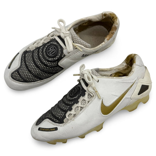 クロード・マケレレ選手着用 Nike T90 Laser 1 2007/08