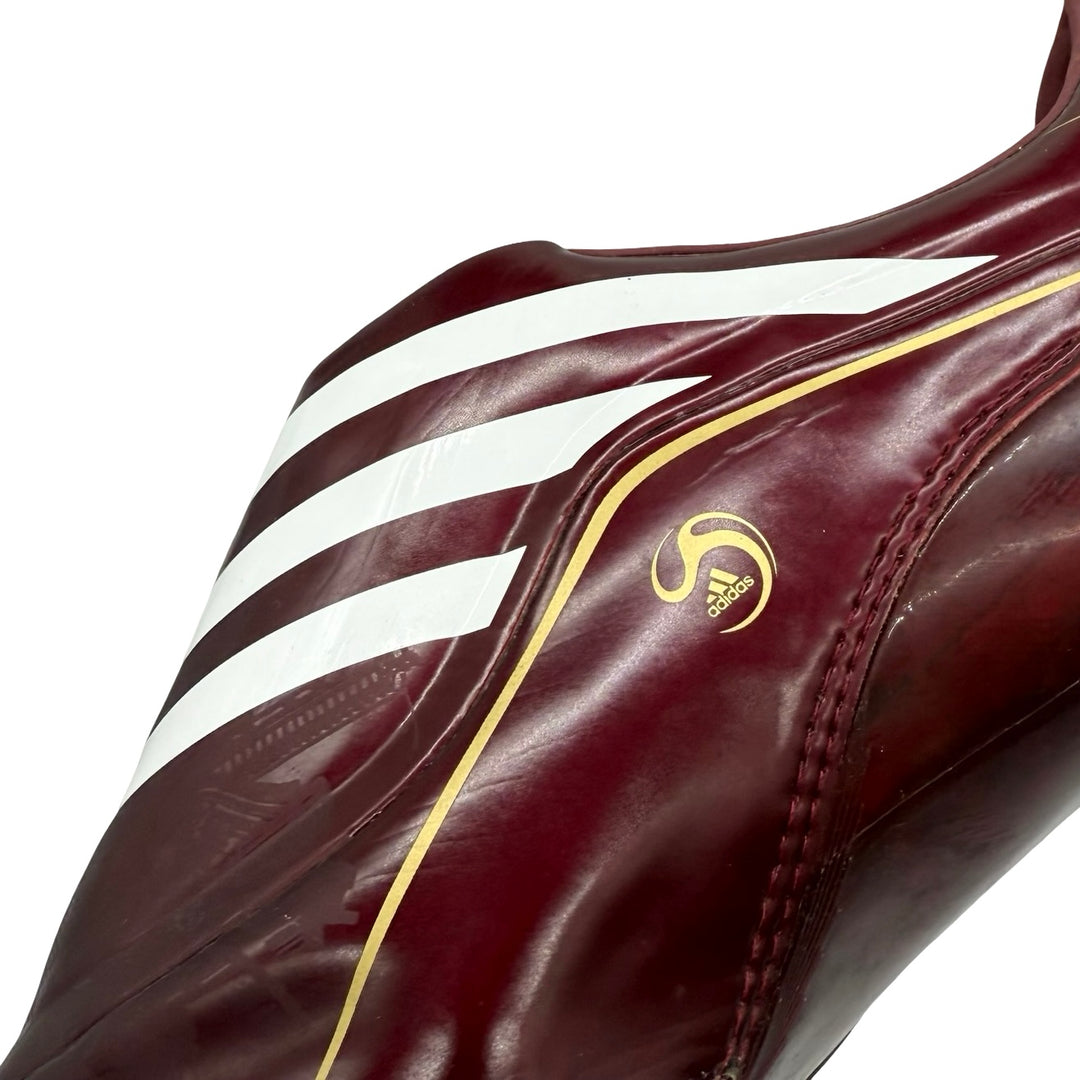 Gareth Bale Match Worn Adidas F50.9 Tunit - 2008/09