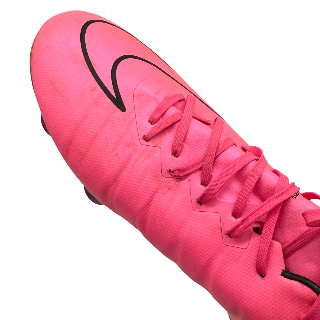 Willian Match Worn, 1 Goal Scored Nike Mercurial Vapor X - 2015/16