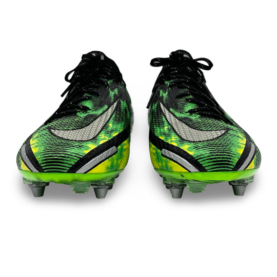 Harry Kane Match Worn Nike Phantom GT2 Elite - 2021/22