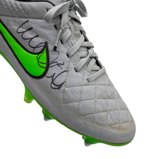 Kyle Walker | Match-Worn Boots | Dual Hand-Signed | 2015/16 | Tottenham