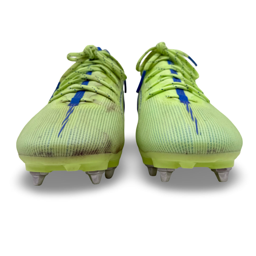 Puma Ultra 5 Ultimate de Kyle Walker, último partido con el Manchester City, fotocombinada - 2024/25