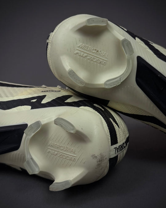 Bruno Fernandes | Match-Worn Boots | 2023/24 | 1 Assist | Manchester United