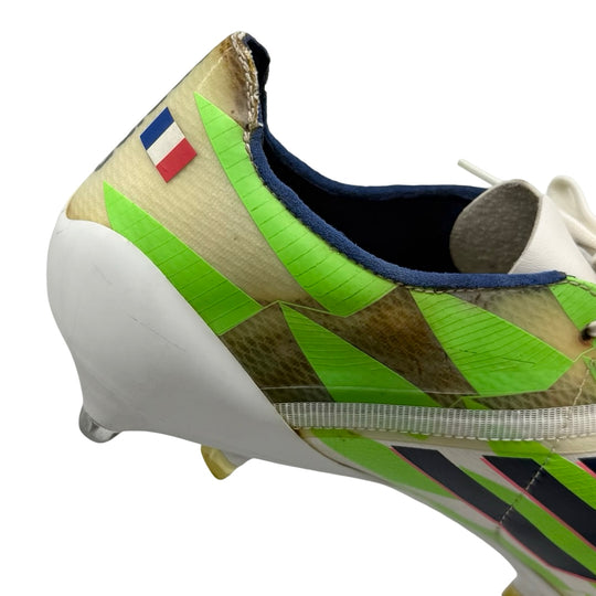 Karim Benzema Match Worn Adidas F50 Adizero - 2014/15