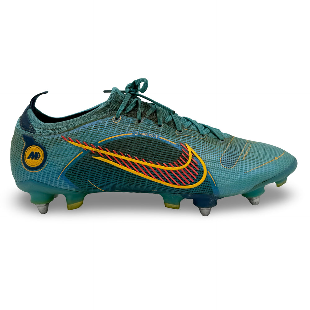 利桑德罗·马丁内斯比赛穿着 Nike Mercurial Vapor 14 Elite - 2022/23