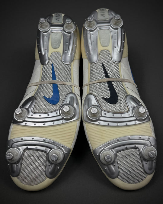 Cesc Fàbregas | Player-Worn Boots | 2007/08 | Arsenal