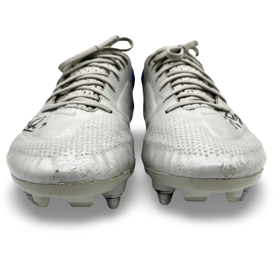 Jordan Henderson firmó las Nike Tiempo Legend IX Elite usadas en partidos de la final de la FA Cup 2021/22 y 2022