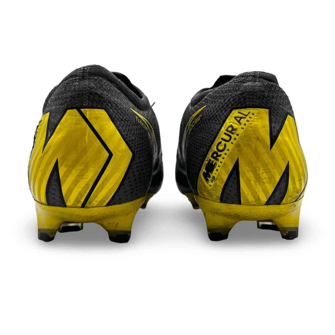 Alex Sandro Partido Nike Mercurial Vapor 12 Elite