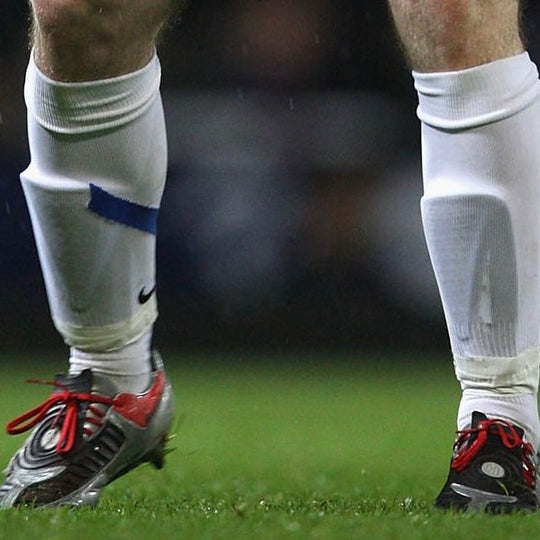 Wayne Rooney Match Worn, Photo-Matched Nike T90 Laser II - 2009/10