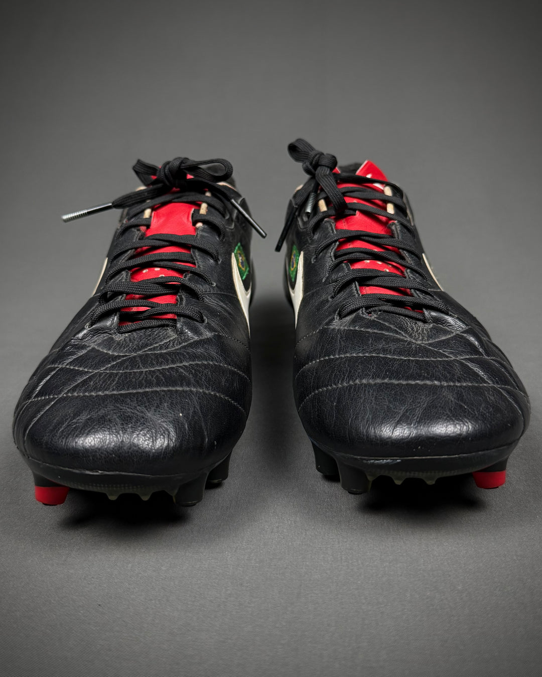 Ronaldinho | Match-Worn Boots | 2012 | 4 Goals inc. Hat-Trick | 5 Assists | Atlético Mineiro