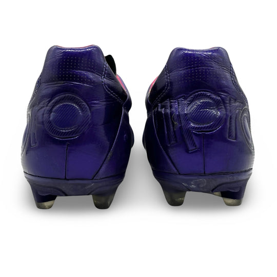 Xabi Alonso Training Worn Adidas AdiPure 11PRO 2013/14