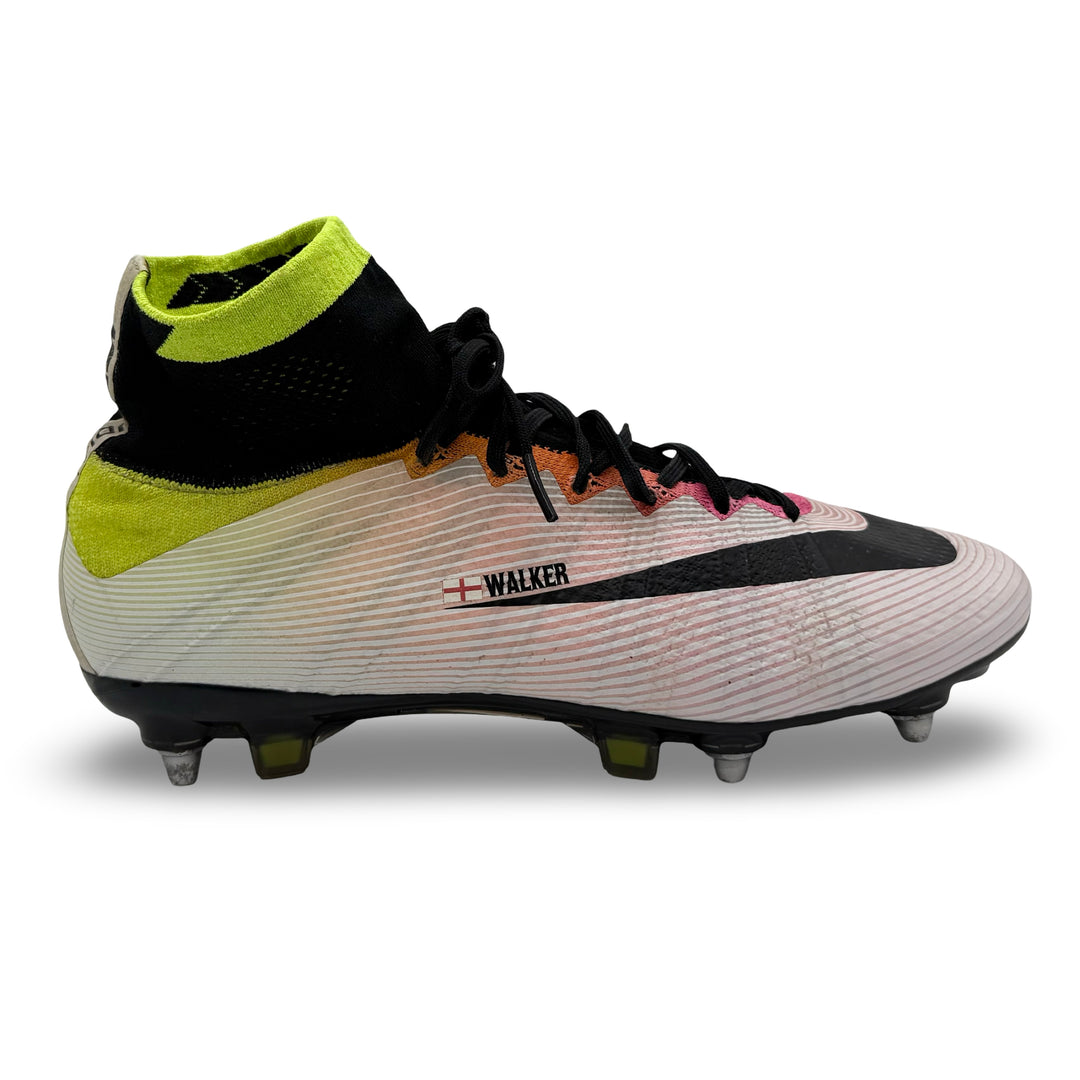 Kyle Walker | Match-Worn | Photo-Matched | 2015/16 | 2 Clean Sheets | 1 Assist | Nike Mercurial Superfly IV