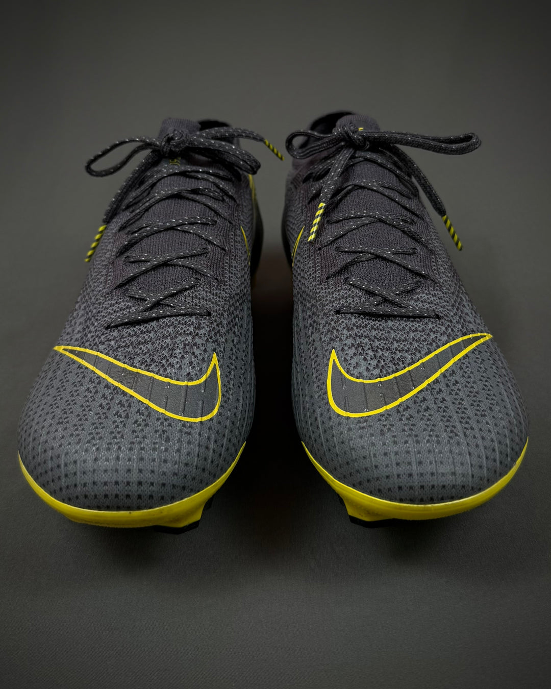 Ashley Young | Player-Worn Boots | 2017/18 | Manchester United