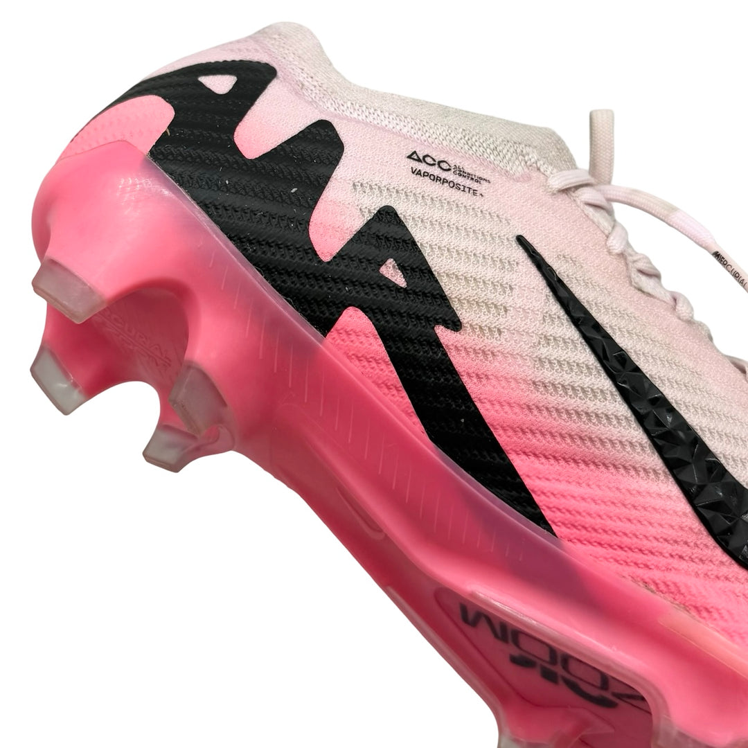 Savinho | Match-Worn Boots | Photo-Matched | 2024 Copa América | First Goal for Brazil