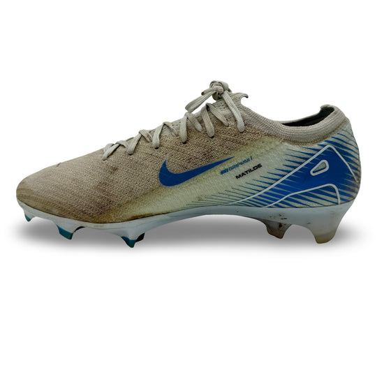 Bruno Fernandes | Match-Worn Boots | Photo-Matched | 2024/25 | 2 Assists | Manchester United & Portugal