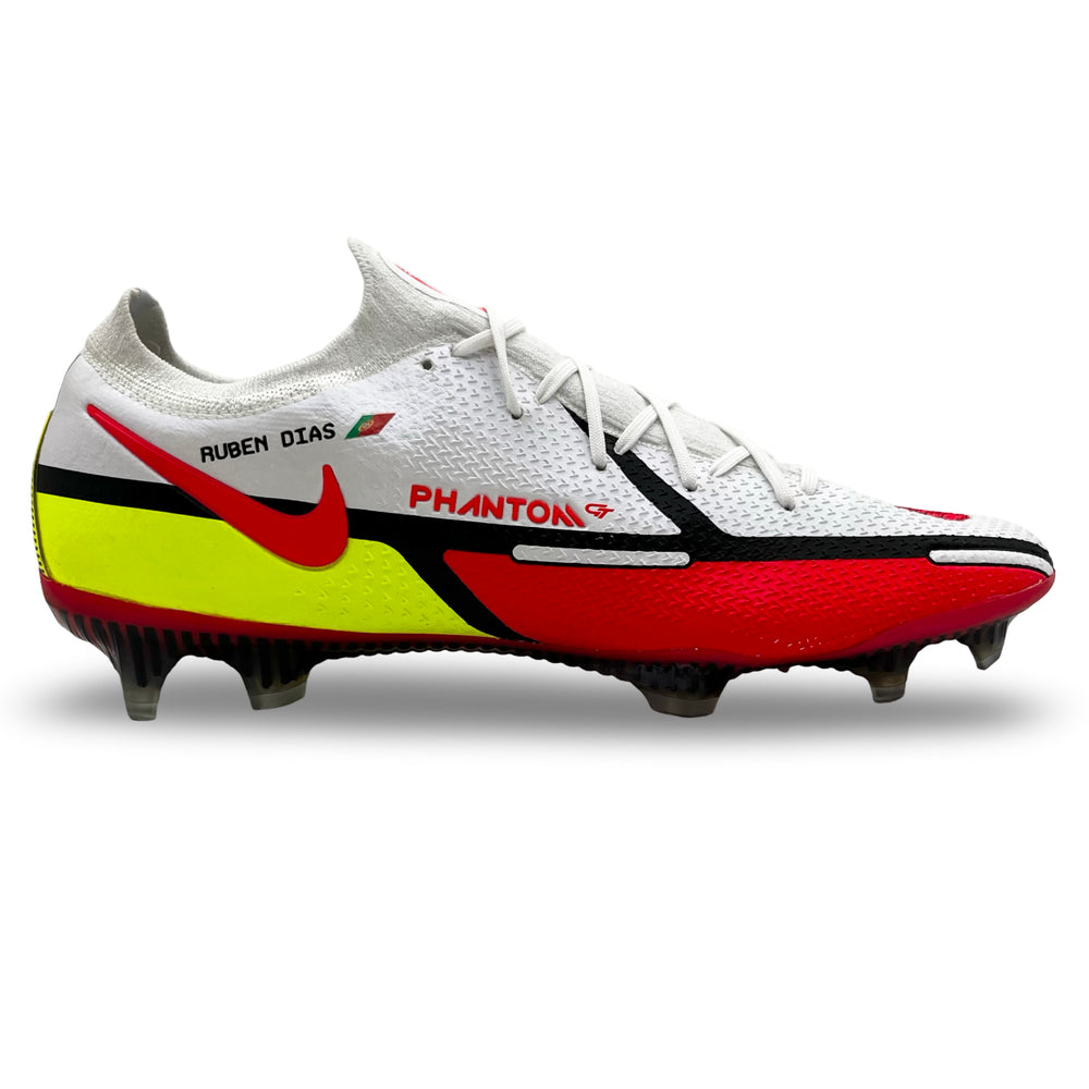 Rúben Dias 训练时所穿 Nike Phantom GT Elite 2021/22