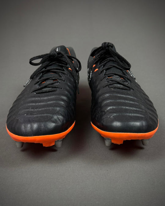 Thiago Silva | Match-Worn Boots | 2017/18 Domestic Quadruple Season | 6 Clean Sheets | 1 Goal | Coupe De France Final & Coupe De La Ligue Final | PSG