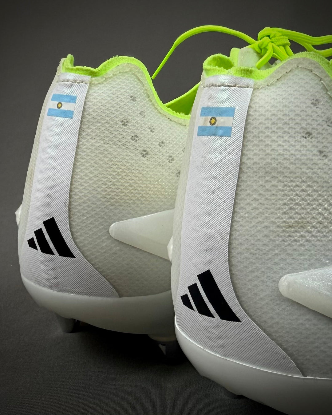 Lisandro Martínez | Match-Worn Boots | 2023/24 | Manchester United