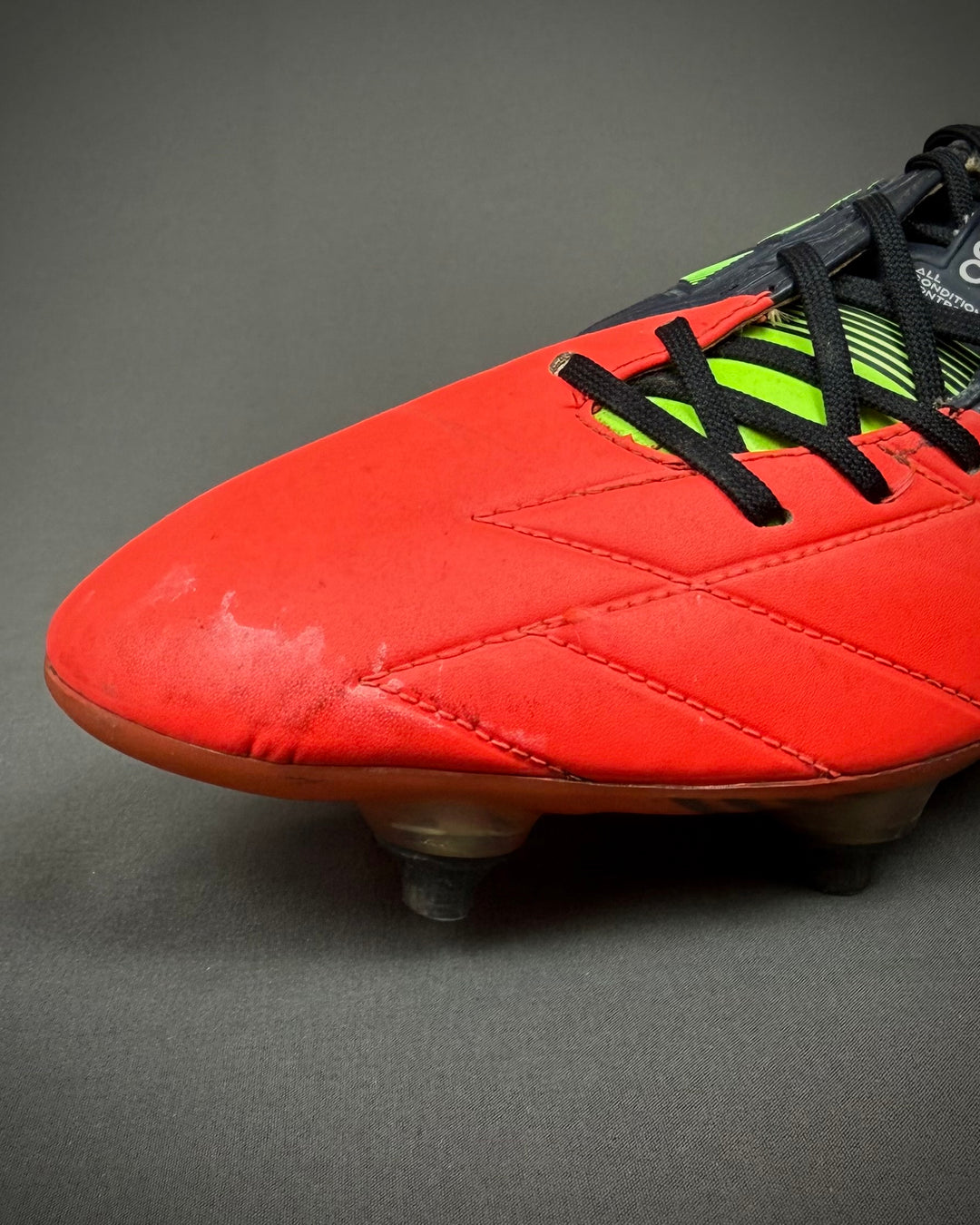 Paul Scholes | Match-Worn Boots | 2012/13 | Manchester United | Final Career Season