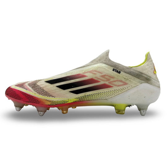Jarrod Bowen, jugador de fútbol, 2 goles y 2 asistencias, fotocombinada: Adidas F50 Elite Laceless - 2024/25
