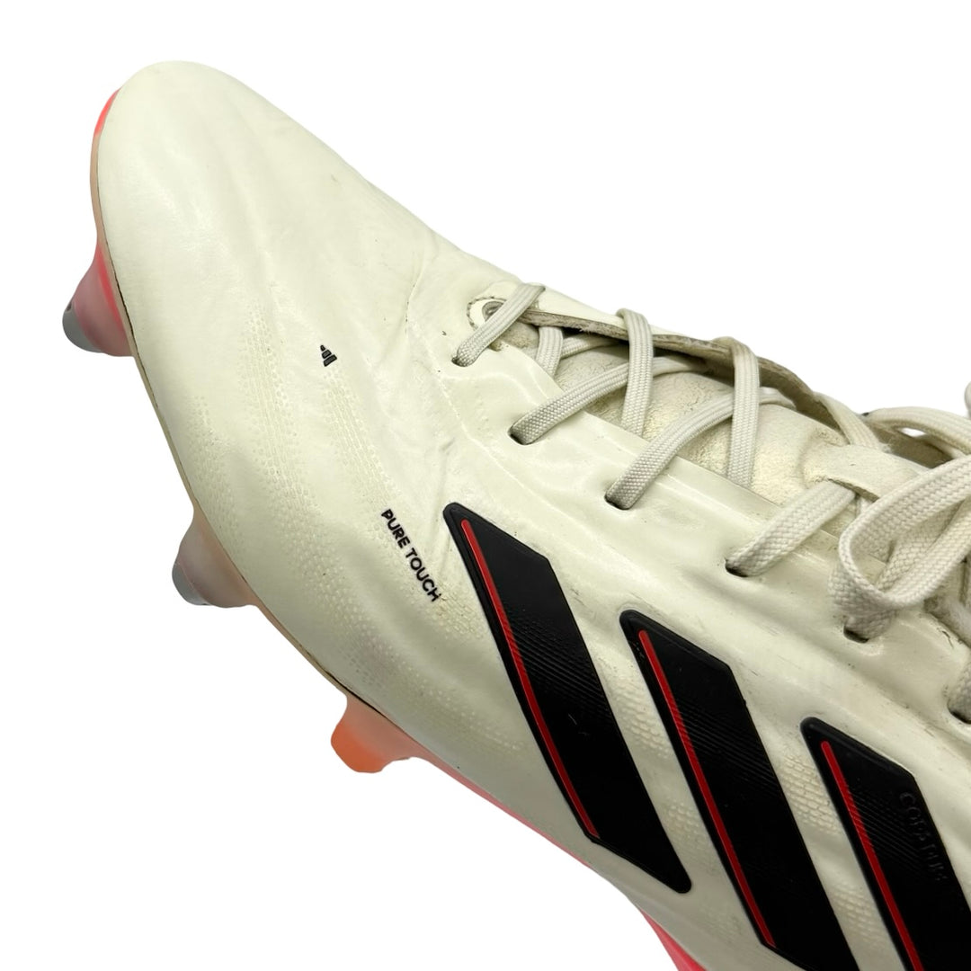Bernardo Silva | Match-Worn Boots | Photo-Matched | 2023/24 4-In-A-Row Season | 4 Goals | 1 Assist