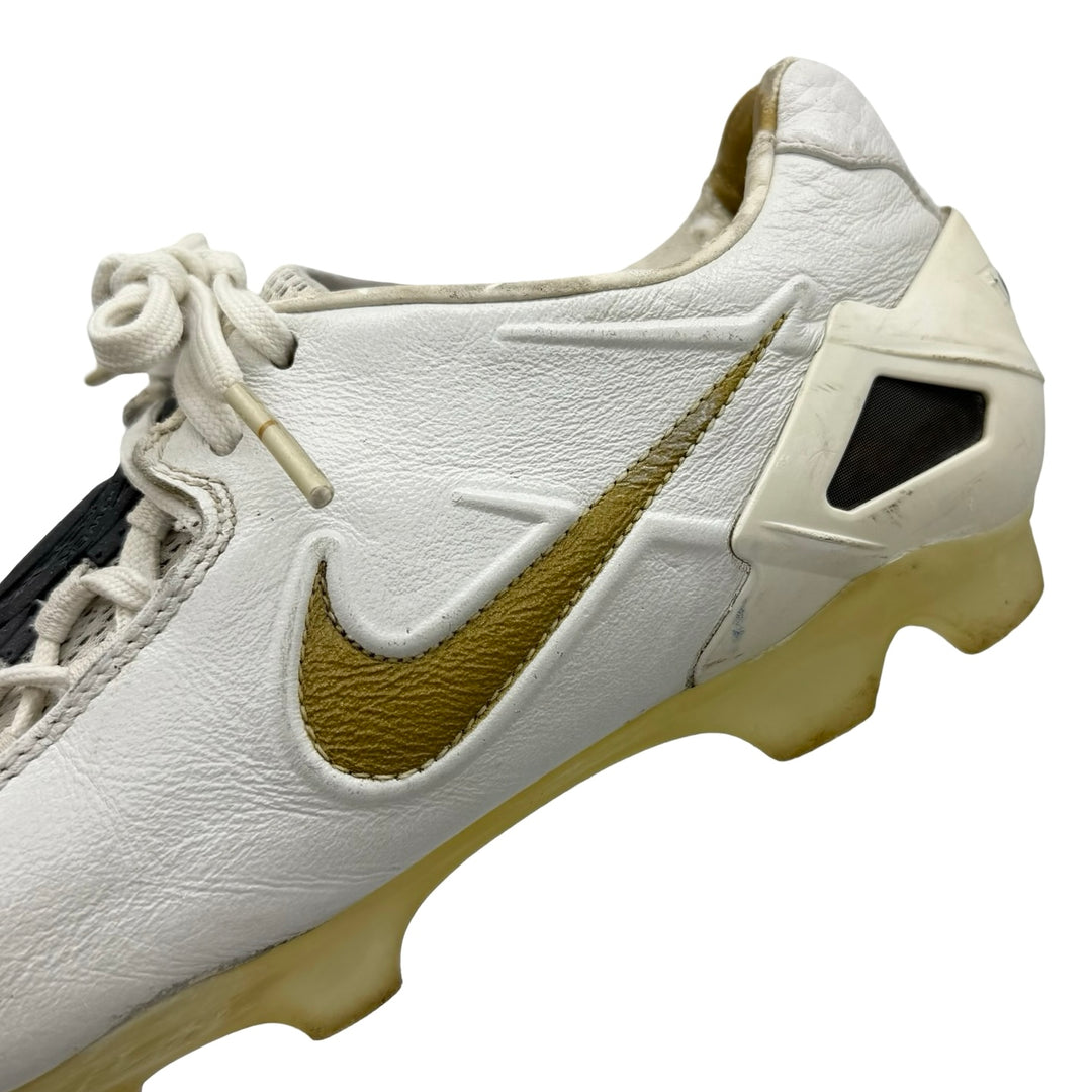 クロード・マケレレ選手着用 Nike T90 Laser 1 2007/08