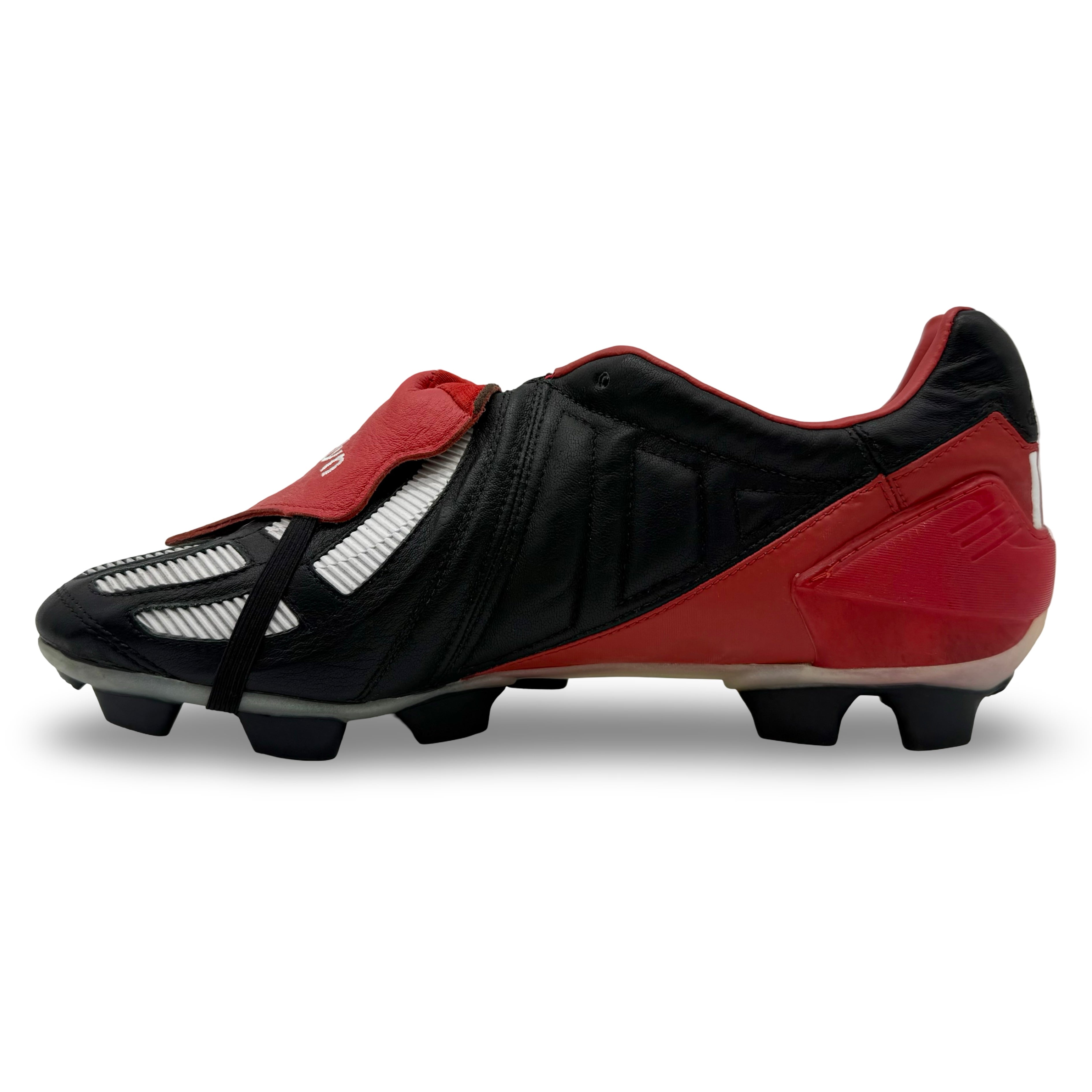 デビッド・ベッカム マッチイシュー アディダス プレデター