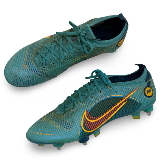 Lisandro Martínez | Match-Worn Boots | 2022/23 | 5 Clean Sheets | Manchester United
