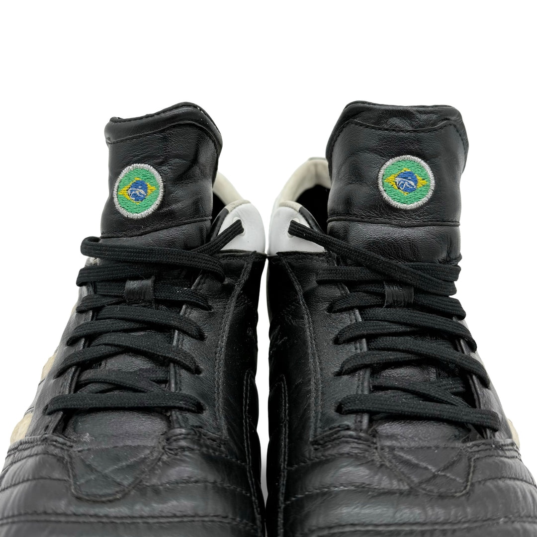 Kaká Match Worn Adidas AdiPure II - 2008/09
