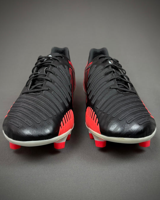 Steven Gerrard | Match-Issued Boots | 2012/13 | Liverpool