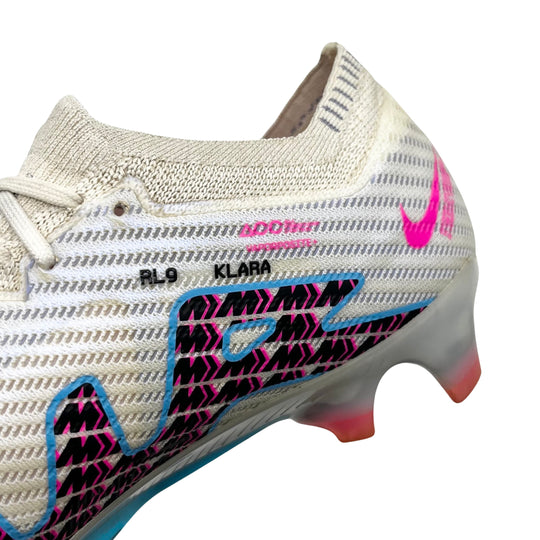 Robert Lewandowski Match Worn, Photo-Matched Nike Air Zoom Mercurial Vapor 15 Elite - 2022/23